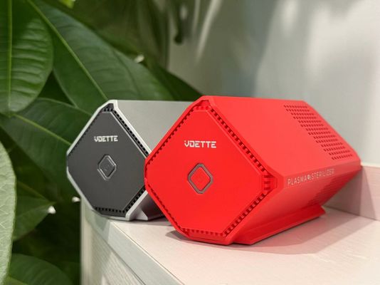 27 Db(A) Capacità batteria silenziosa Purificatore d'aria per auto con colore nero / bianco personalizzato