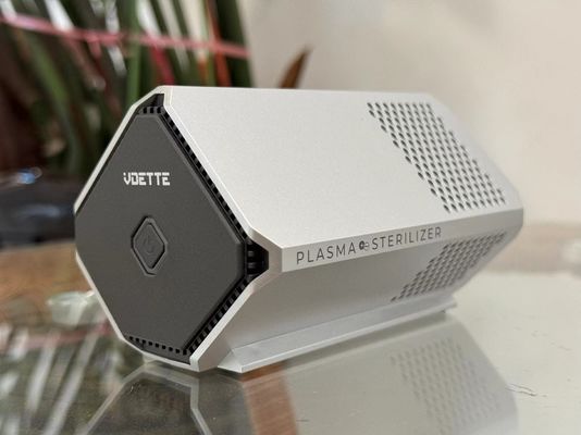 Purificatore d'aria a plasma per autoveicoli 13 ore di lavoro 3W aria pulita per una guida sana