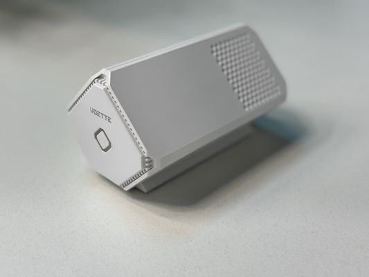 Purificatore d'aria per auto a batteria di lunga durata con 13 ore di funzionamento continuo e opzioni di colori multipli