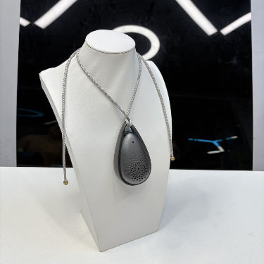 Purificatore d'aria portatile compatto 96*56*33mm con materiale ABS e batteria ricaricabile per viaggi