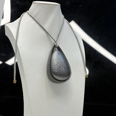 Purificatore d'aria intelligente Purificatore d'aria indossabile Purificatore d'aria alimentato a batteria Purificatore d'aria per virus e batteri Purificatore d'aria